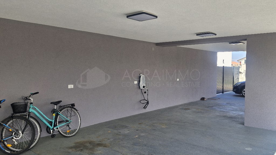 UMAG &ndash; FINIDA PROSTORNO IN PRIVLA&Ccaron;NO STANOVANJE NA ODLI&Ccaron;NI LOKACIJI
