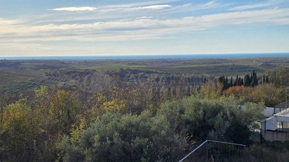 BUJE &ndash; BAUGRUNDST&Uuml;CK MIT MEERBLICK&comma; DER NICHT ALLT&Auml;GLICH IST