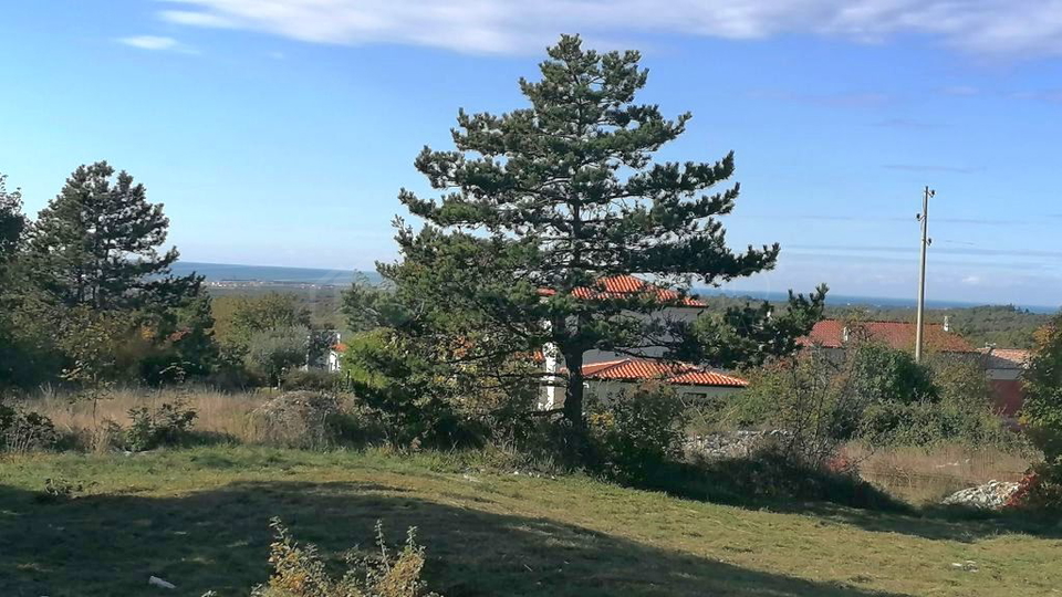 UMAG &ndash; OKOLICA &ndash; GRADBENO ZEMLJI&Scaron;&Ccaron;E S POGLEDOM NA MORJE