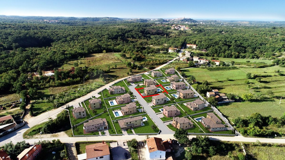 MOMJAN-KREMENJE- BUILDING LAND WITH EXCEPTIONAL POTENTIAL