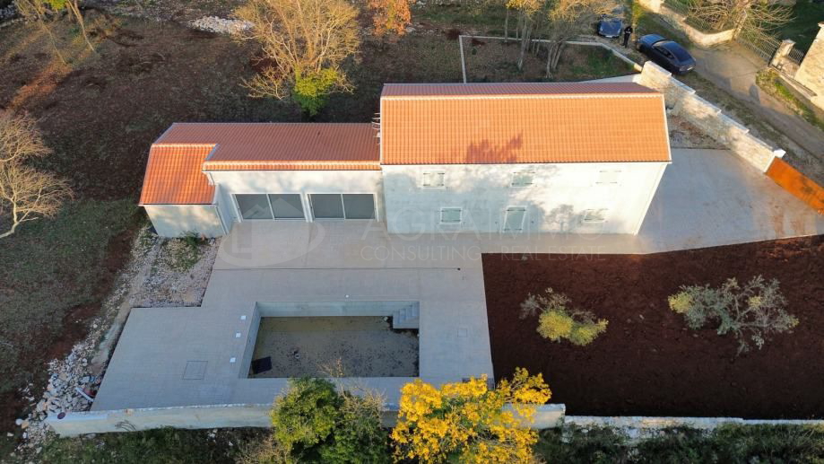 GRO&Zcaron;NJAN - LUKSUZNA VILA-VA&Scaron; PRIVATNI RAJ U ZAPADNOJ ISTRI