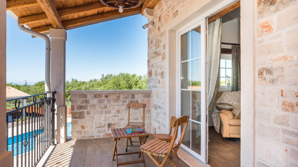 House, 300 m2, For Sale, Umag