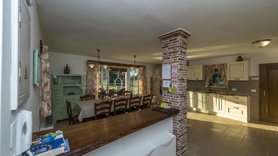 House, 300 m2, For Sale, Umag