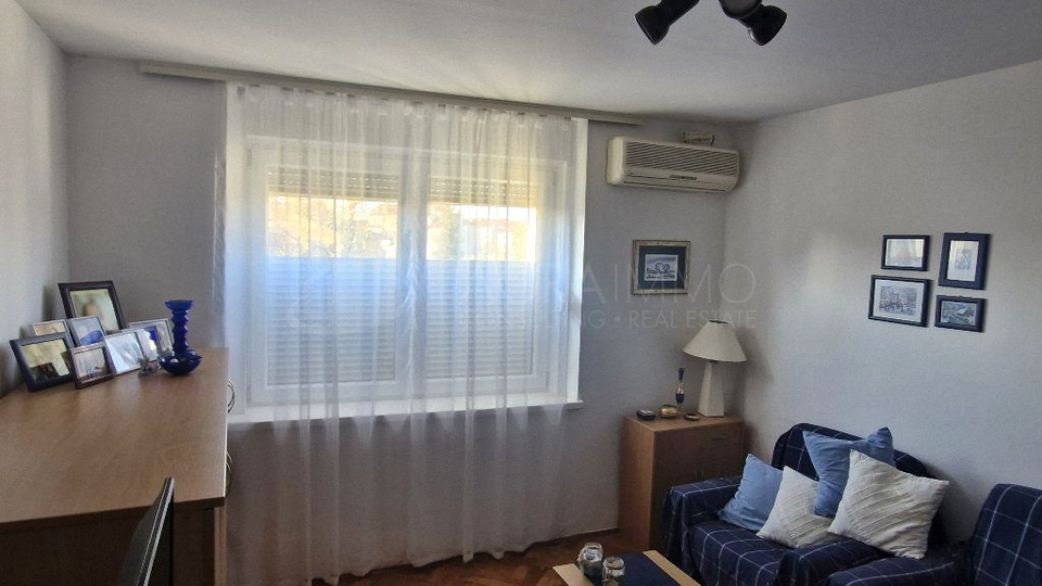 UMAG &ndash; IDEALNO STANOVANJE V MIRNI ULICI&comma; BLIZU MORA IN CENTRA