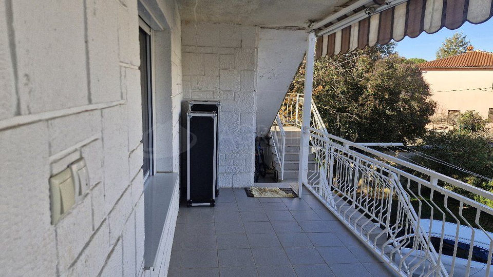 UMAG &ndash; IDEALNO STANOVANJE V MIRNI ULICI&comma; BLIZU MORA IN CENTRA