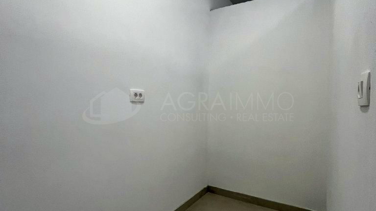 Appartamento, 106 m2, Vendita, Umag