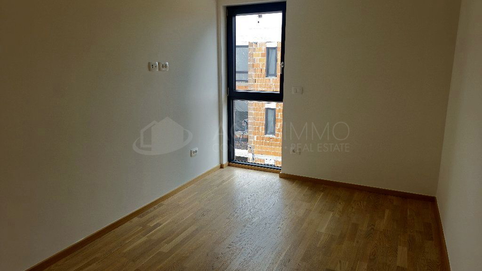 Appartamento, 106 m2, Vendita, Umag