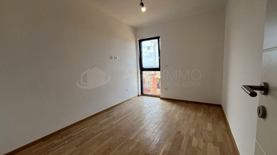 Appartamento, 106 m2, Vendita, Umag