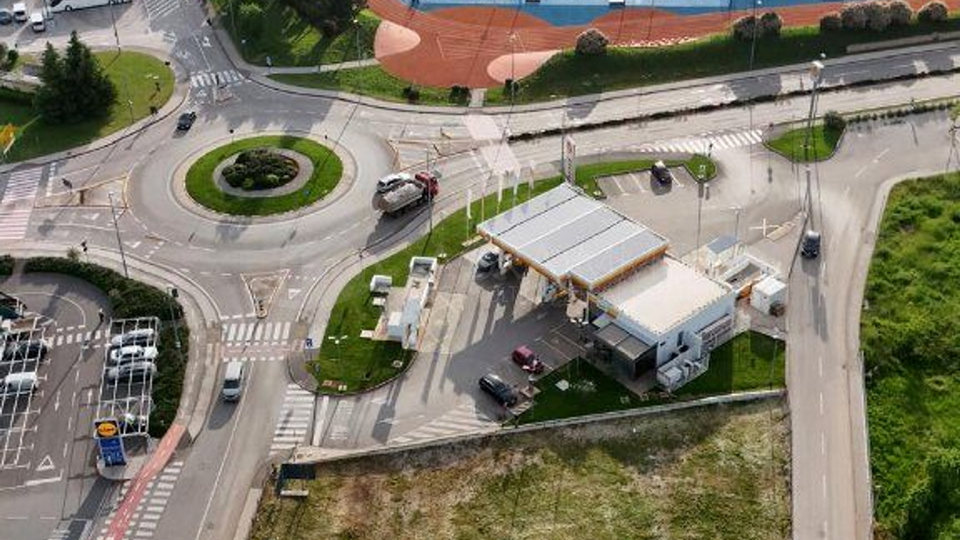 Terreno, 2442 m2, Vendita, Umag