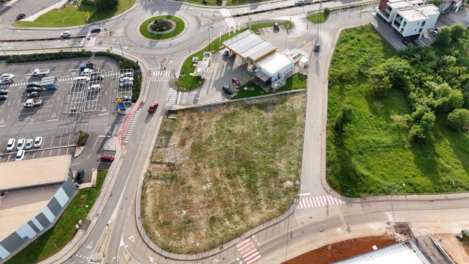 Terreno, 2442 m2, Vendita, Umag