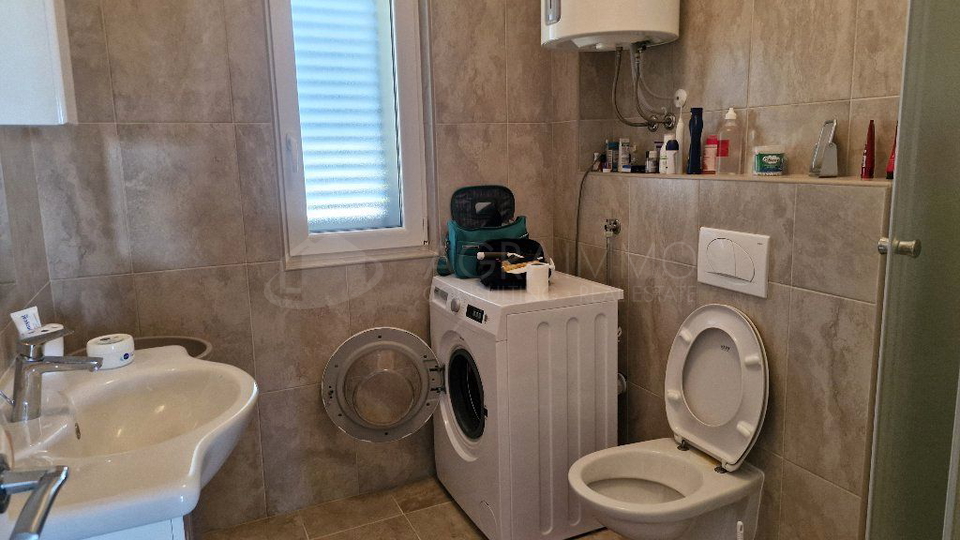 BRTONIGLA &ndash; GER&Auml;UMIGE UND ATTRAKTIVE WOHNUNG MIT MEERBLICK
