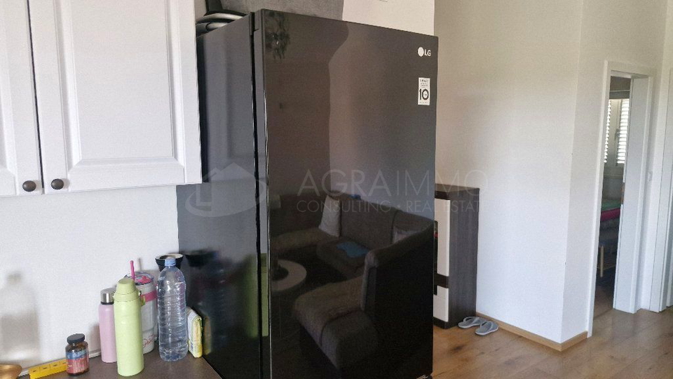 BRTONIGLA &ndash; GER&Auml;UMIGE UND ATTRAKTIVE WOHNUNG MIT MEERBLICK