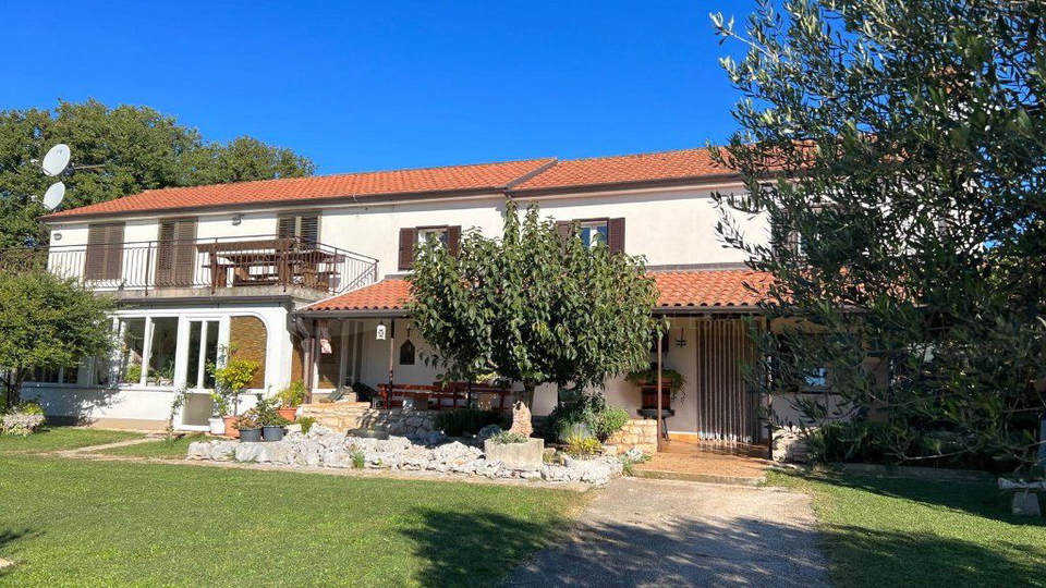 Casa, 250 m2, Vendita, Umag