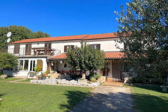Casa, 250 m2, Vendita, Umag