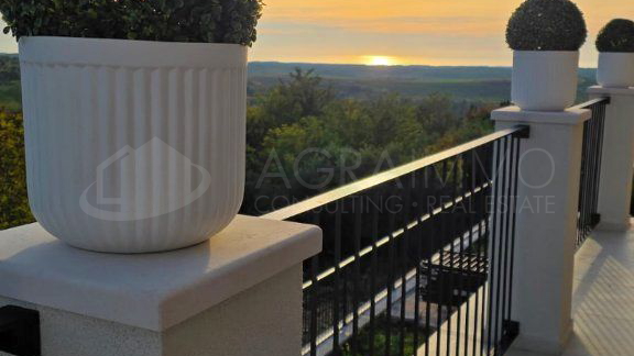 BUJE – MODERNA VILA - ULAZNICA  U HEDONIZAM ISTRE