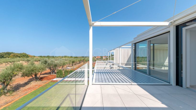 UMAG &ndash; LOVRE&Ccaron;ICA &ndash; A RESIDENCE FOR A LIFE WITHOUT RUSH&comma; WITH VIEWS OF THE SEA&comma; OLIVE GROVES AND THE ISTRIAN LANDSCAPE
