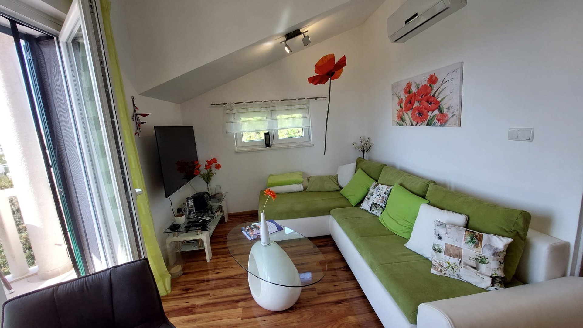 SRIMA - Apartment nur 260m bis zum Meer