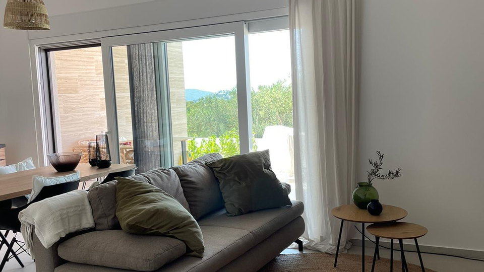 Tribunj-Stilvolle 1&comma;5-Zi-EG-Wohnung mit gehobener Ausstattung&comma; Terrasse&comma; Garten und Meerblick