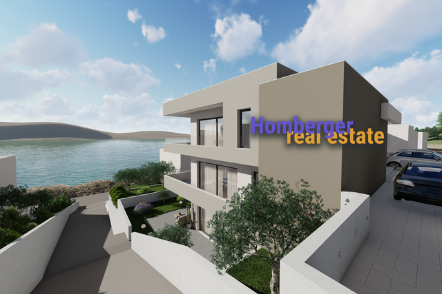 TISNO samo 50m do mora -stan sa dvorištem