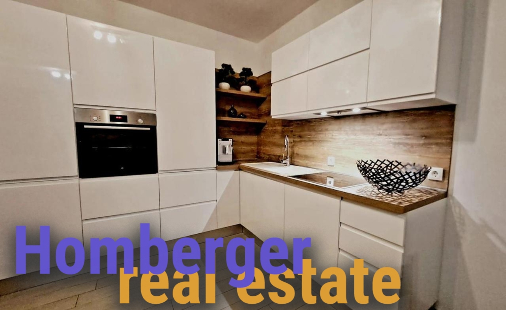 Doppelhaushälfte im Tribunj mit zwei Wohnungen, Keller Apartment und Garten nur 200m zum Meer