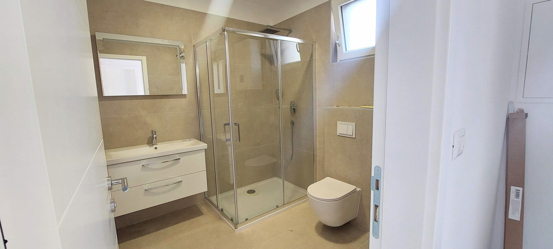 Vodice - 100m do mora - kuća u nizu - krajnja