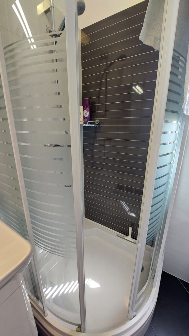 SRIMA - Apartment nur 260m bis zum Meer