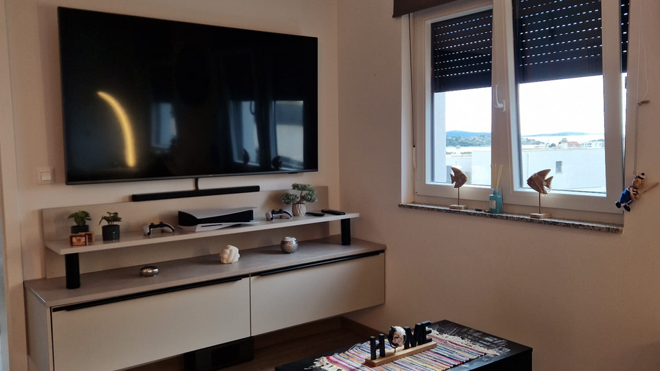 Atraktivan stan 700m do mora i pla&zcaron;e