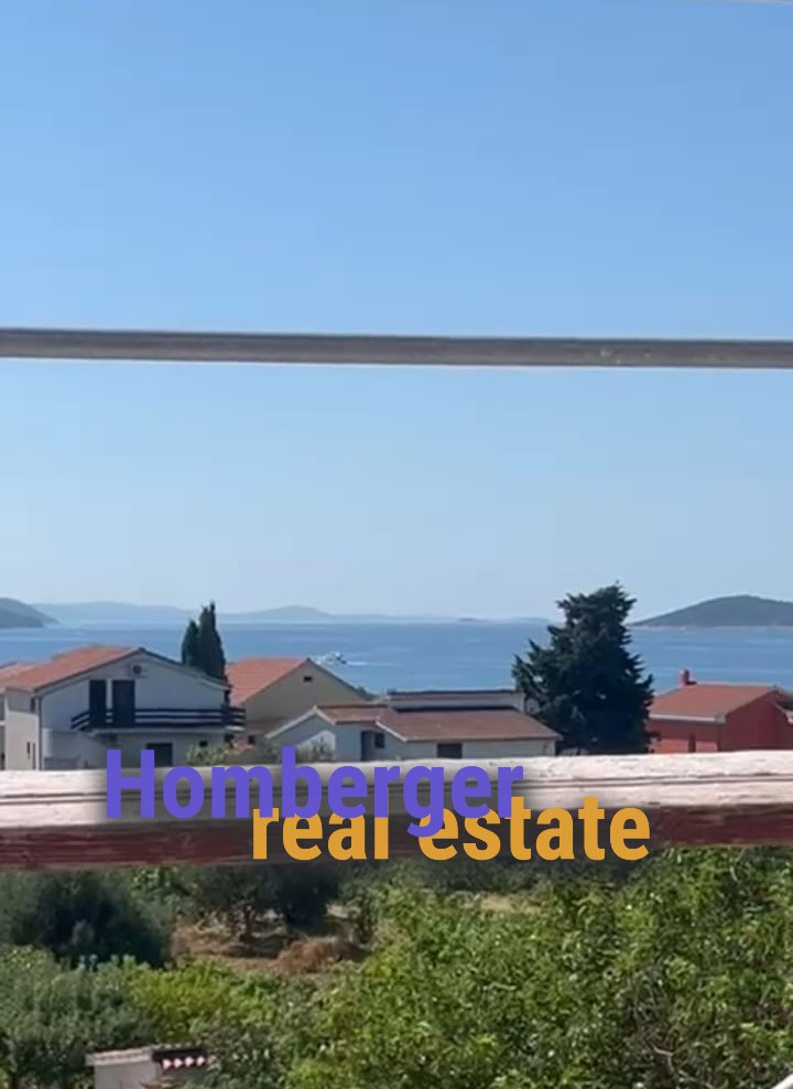 TRIBUNJ - dvosoban stan sa pogledom na more - 200m do mora