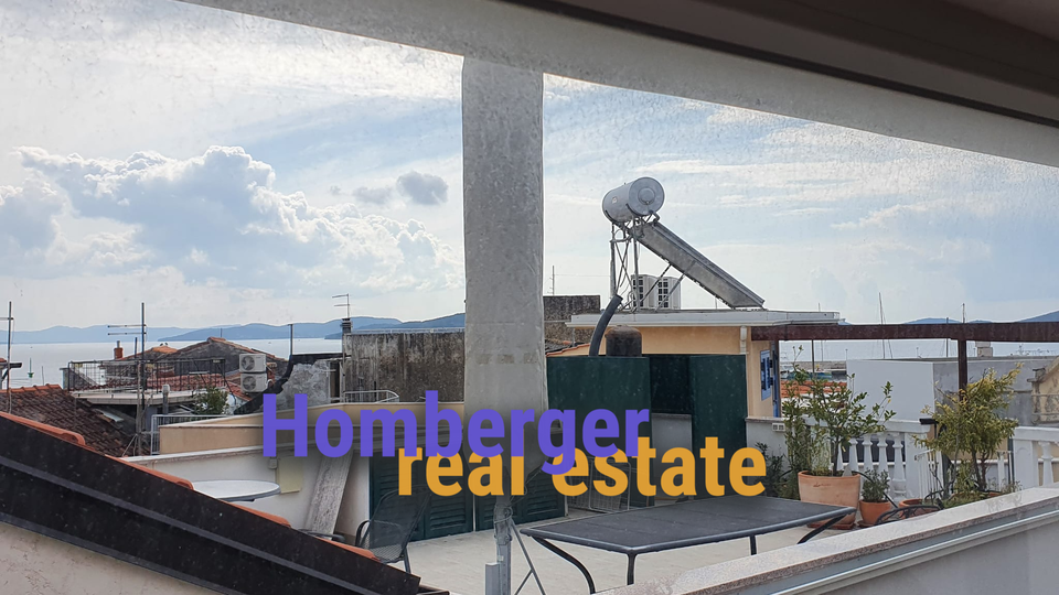Steinhaus mit&nbsp; Ladenlokal in Vodice zu verkaufen&excl;