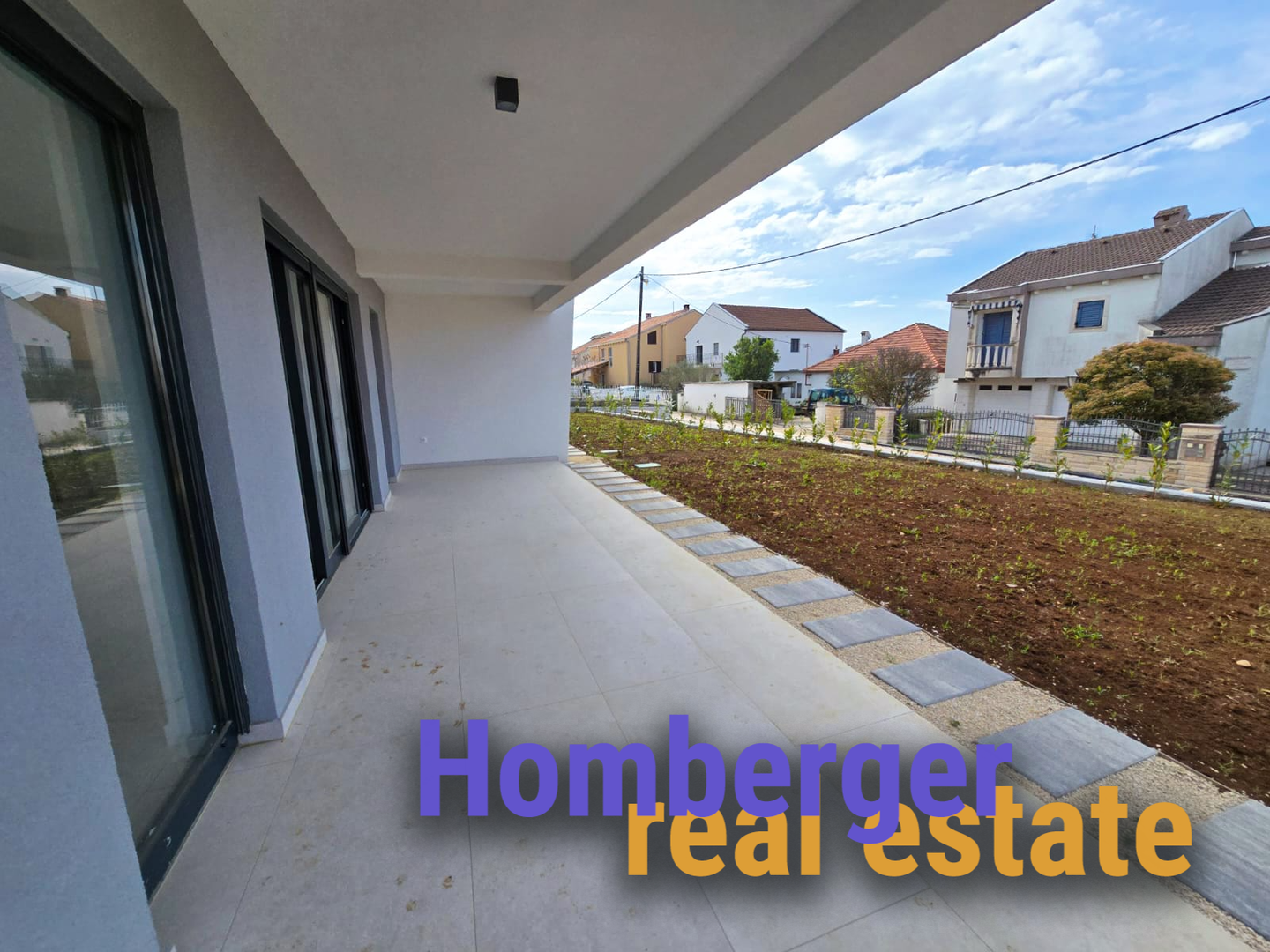 DIKLO - uvijek tražena lokcija samo 150m do mora