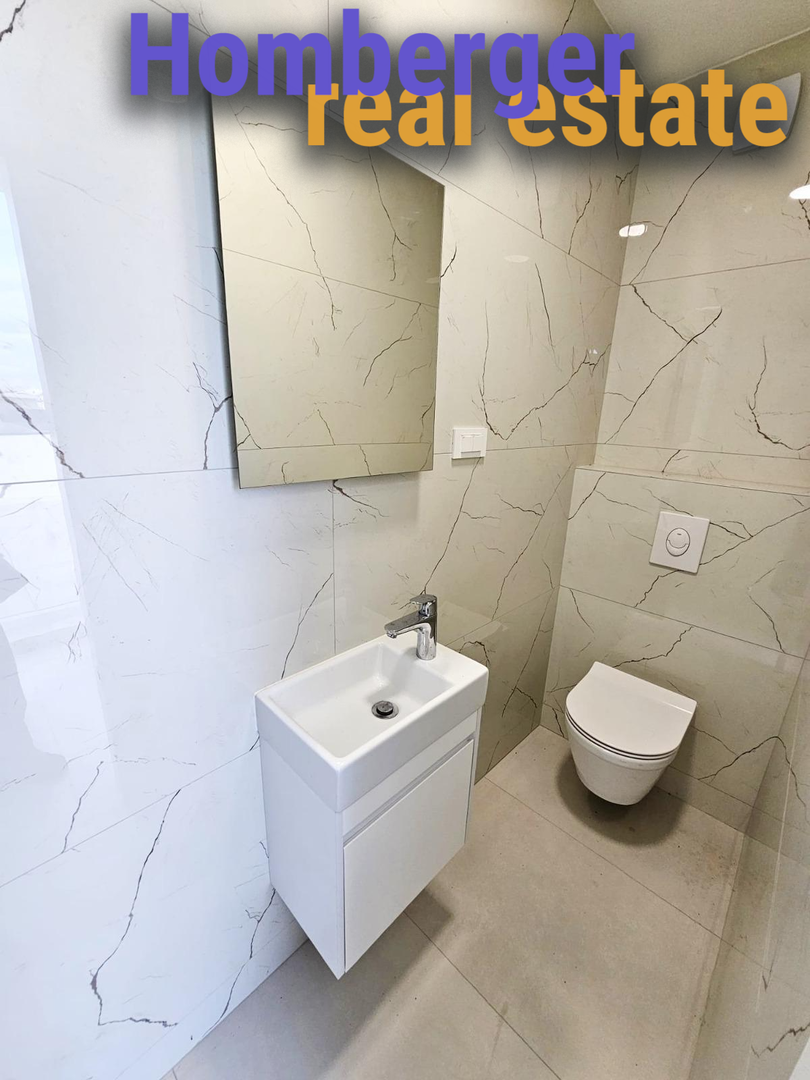 Atraktivan penthaus stan 1.Red do mora i plaže, prodaje se namješten