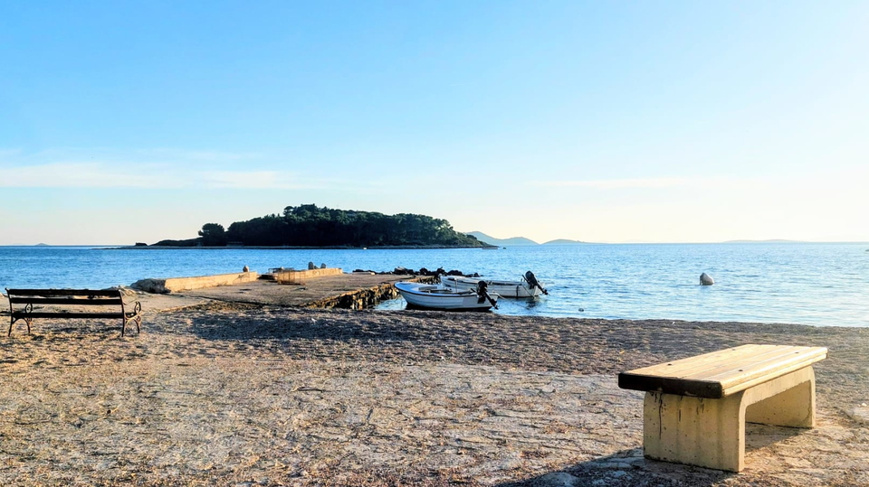 Na prodaju stanovi&ndash; Projekat Pako&scaron;tane &comma; 400m do mora&period;