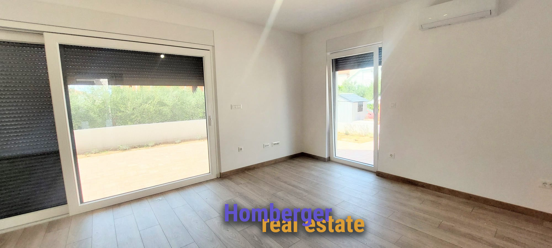 Vodice - 100m do mora - kuća u nizu - krajnja