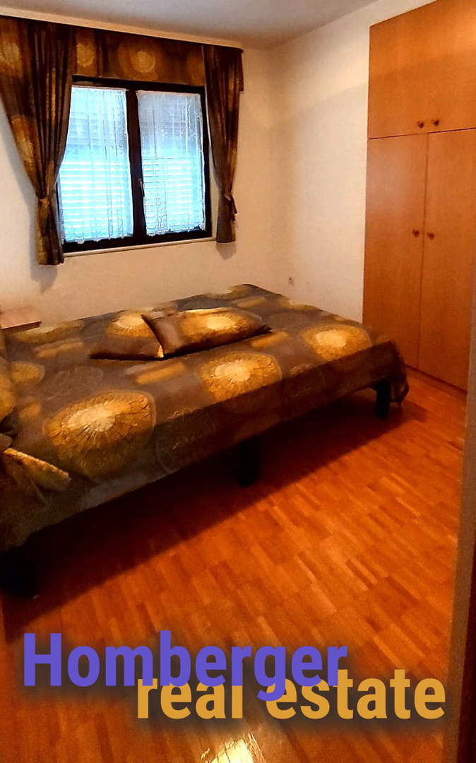 Uspavana ljepotica na uzvisini,  12 spavaćih soba i 5 kupaonica - prekrasan pogled