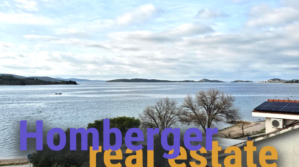 Atraktivan penthaus stan 1&period;Red do mora i pla&zcaron;e&comma; prodaje se namje&scaron;ten