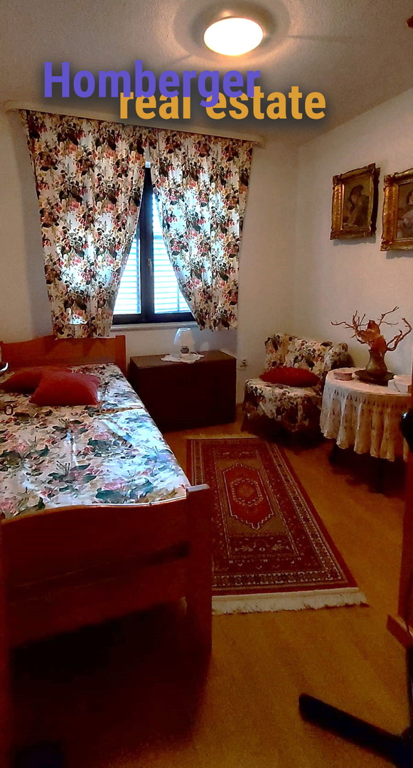 Uspavana ljepotica na uzvisini,  12 spavaćih soba i 5 kupaonica - prekrasan pogled