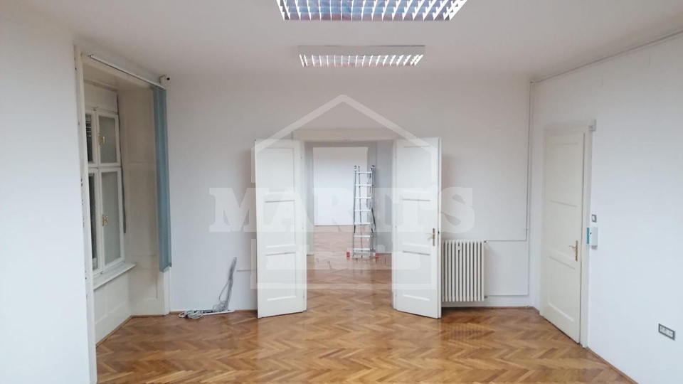 Apartment, 200 m2, For Sale, Zagreb - Donji Grad