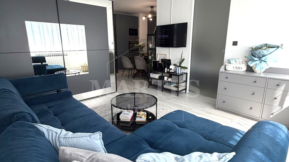 Male&scaron;nica&comma; 40m2&comma; 2 sobe&comma; spremi&scaron;te