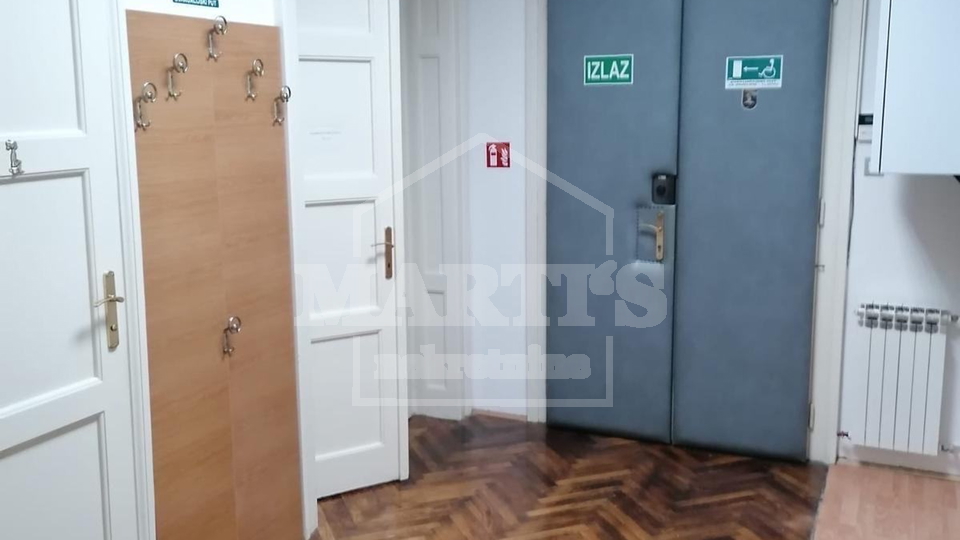 Apartment, 200 m2, For Sale, Zagreb - Donji Grad