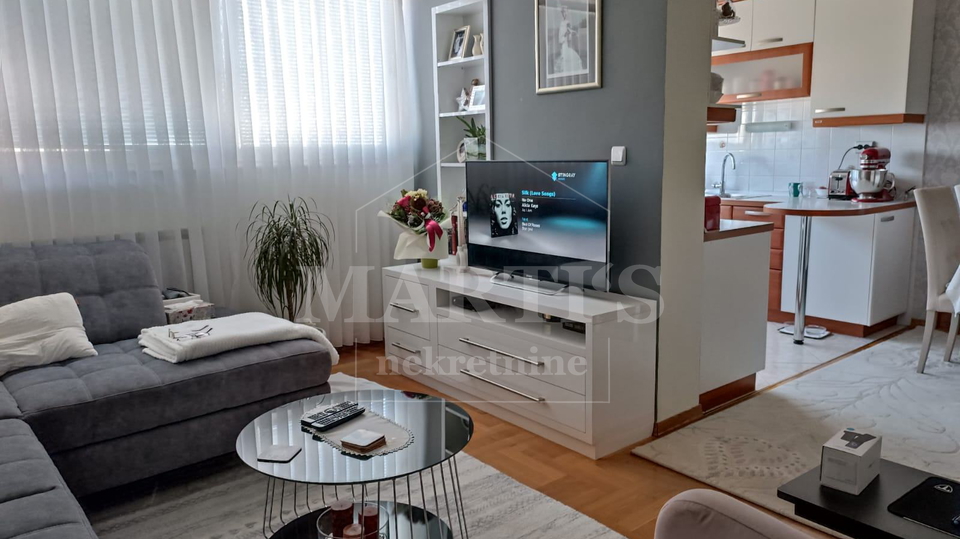 Stanovanje&comma; 68 m2&comma; Prodaja&comma; Trnje - Savica