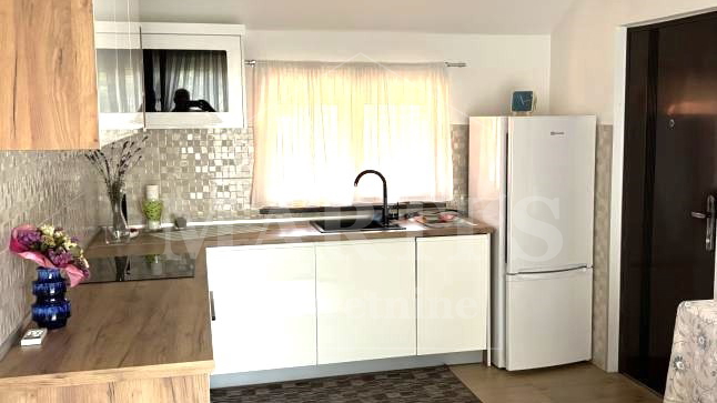 Dugave&comma; 70m2&comma; 3 sobe&comma; terasa&comma; 1&period;kat