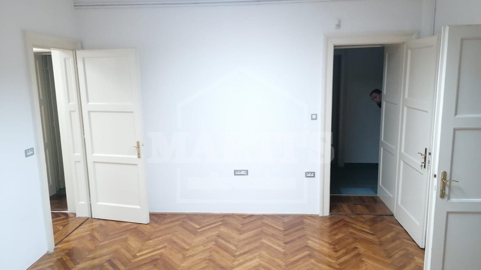 Apartment, 200 m2, For Sale, Zagreb - Donji Grad