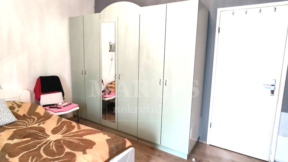 Duga Resa&comma; 30m2&comma; 1 soba&comma; ostava