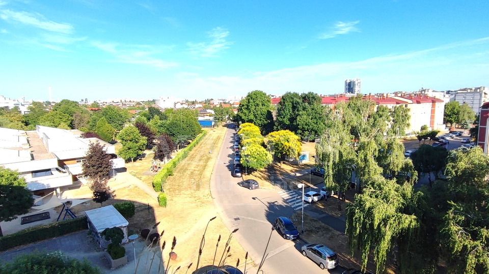 Špansko, 89.55m2, 4 sobe, 2 lođe