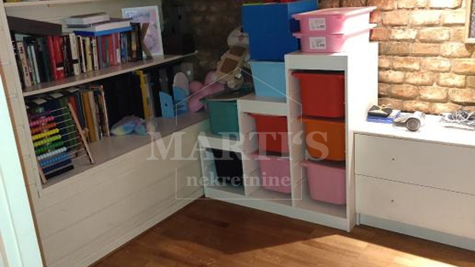 Medveščak, 4 sobe, 115m2, vrt, podrum, 1 VPM