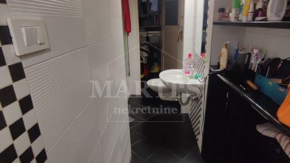 Medveščak, 4 sobe, 115m2, vrt, podrum, 1 VPM
