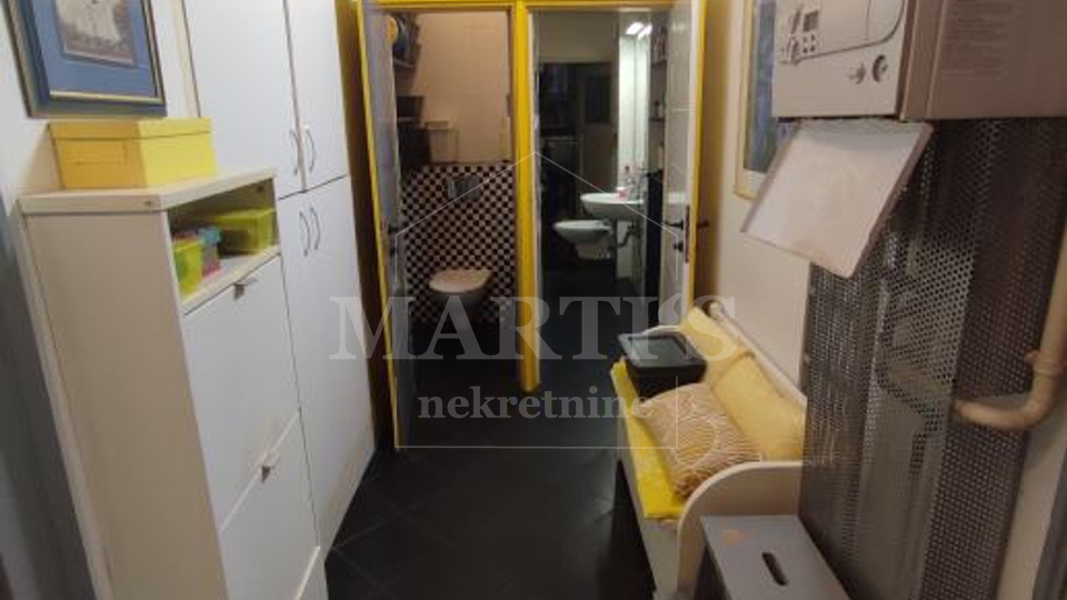 Medveščak, 4 sobe, 115m2, vrt, podrum, 1 VPM