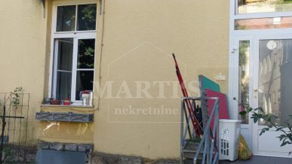 Medveščak, 4 sobe, 115m2, vrt, podrum, 1 VPM