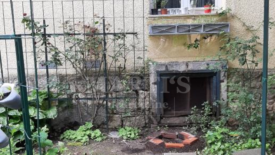 Medveščak, 4 sobe, 115m2, vrt, podrum, 1 VPM