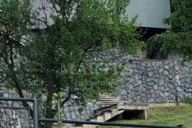 House, 400 m2, For Sale, Črnomerec - Sveti Duh